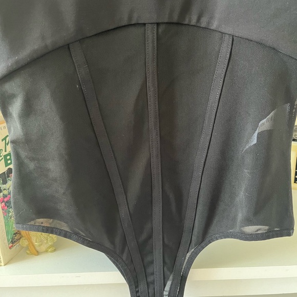 Dynamite Mesh Bodysuit - Picture 5 of 5